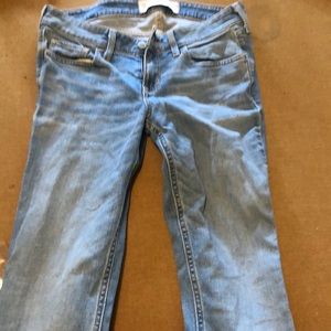 Hollister jeans